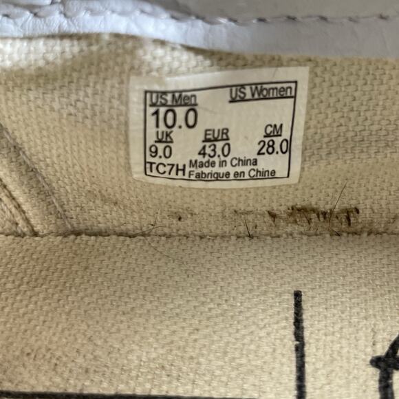 Vans x Disney Mickey Mouse Mens 10 Gray Slip On Canvas Skate Shoe Casual Sneaker - Picture 9 of 9